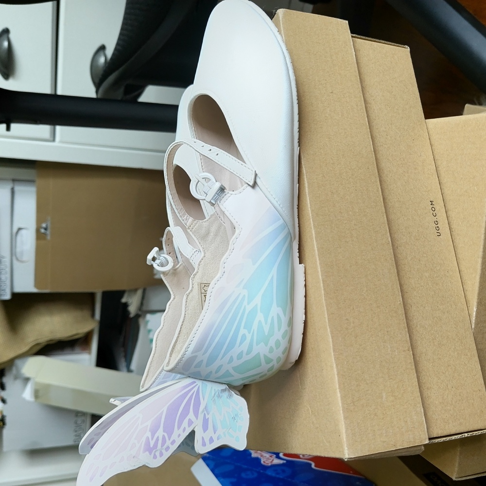 Sophia Webster girls white flats size 35